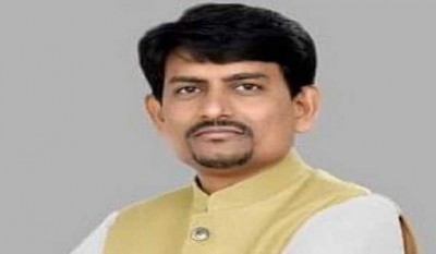 BJP names Alpesh Thakor for Gujarat by-poll